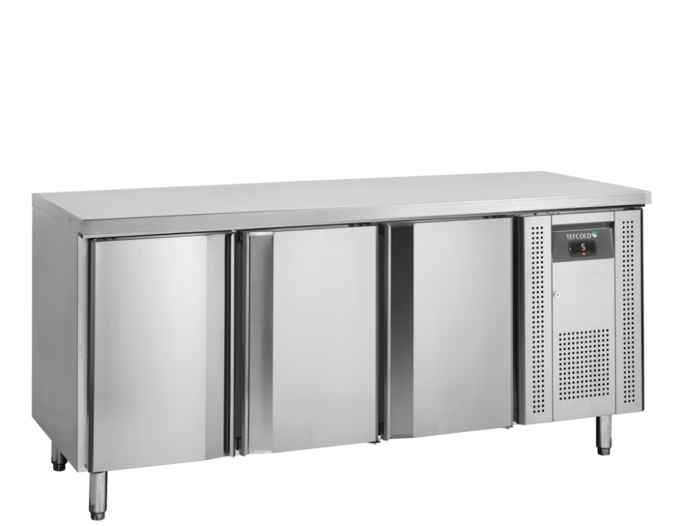 Kølebord med tre døre - GN 1/1 - Tefcold CK7310X1 - 291 liter - 1,42 kw/24 timer - 179,5 cm bred