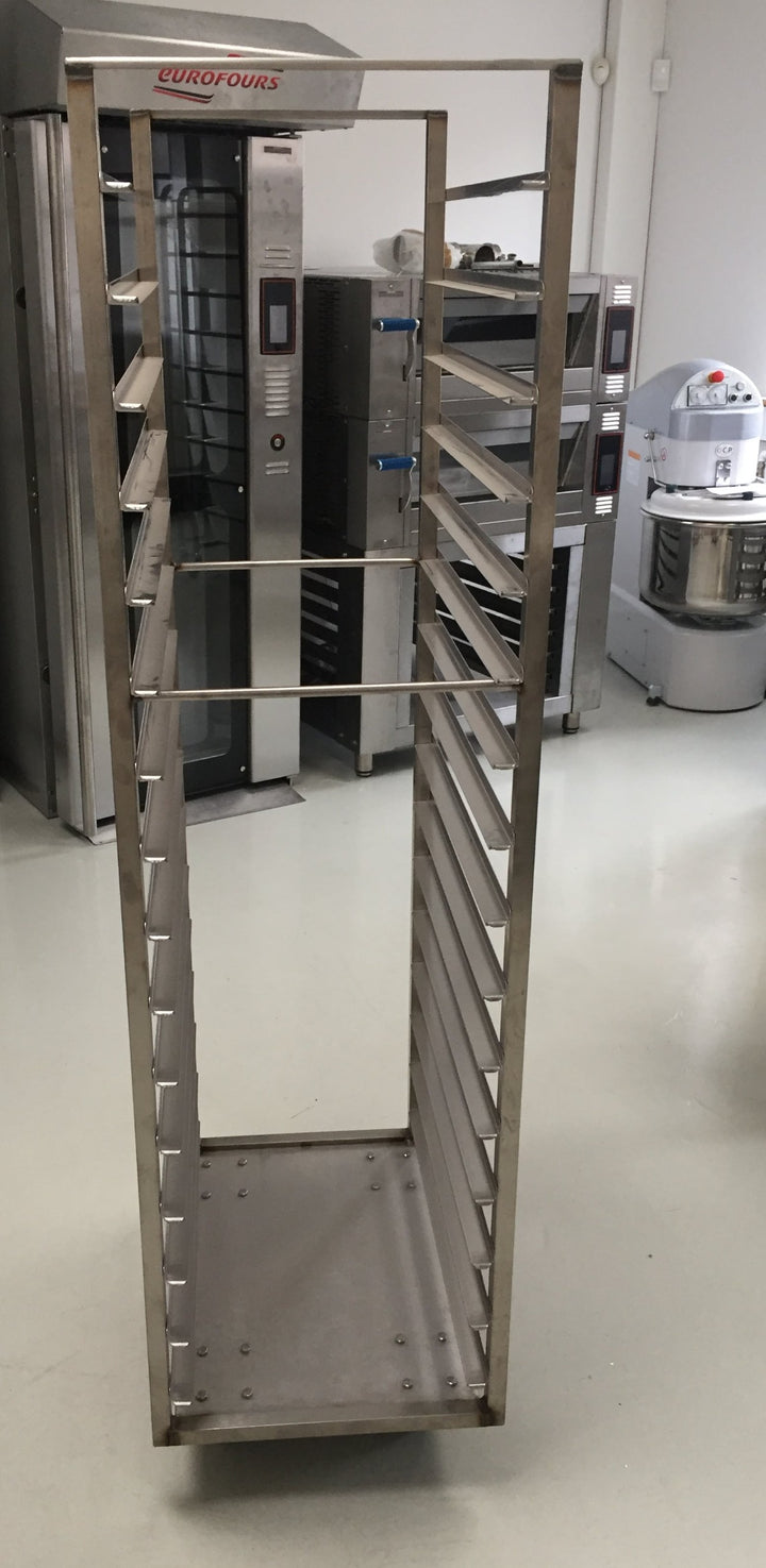 Trolley for Eurofours CF80 rack oven with 12 or 16 ribs (40 x 60 cm)