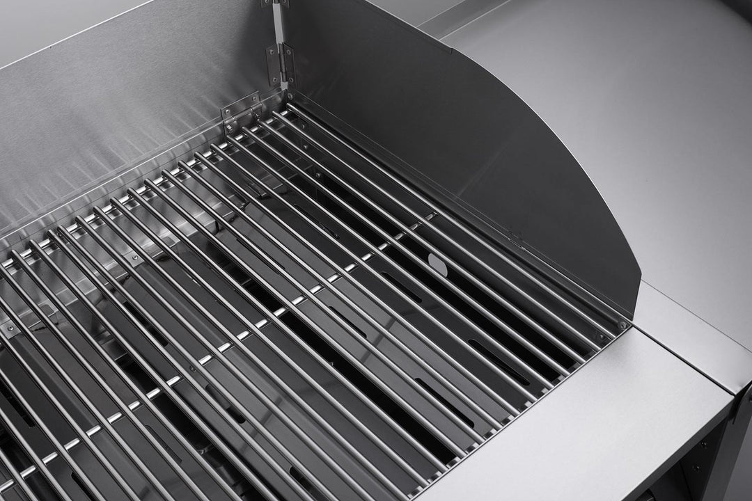 Gas grill for outdoor use with 8 burners (Wheels and handle must be fitted)